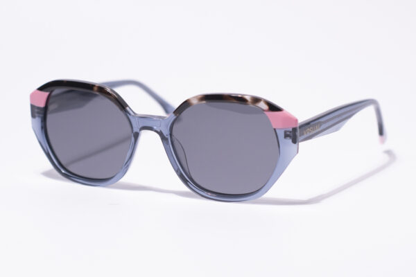 gafas-de-sol-azules-ovaladas-mujer-pingoneo